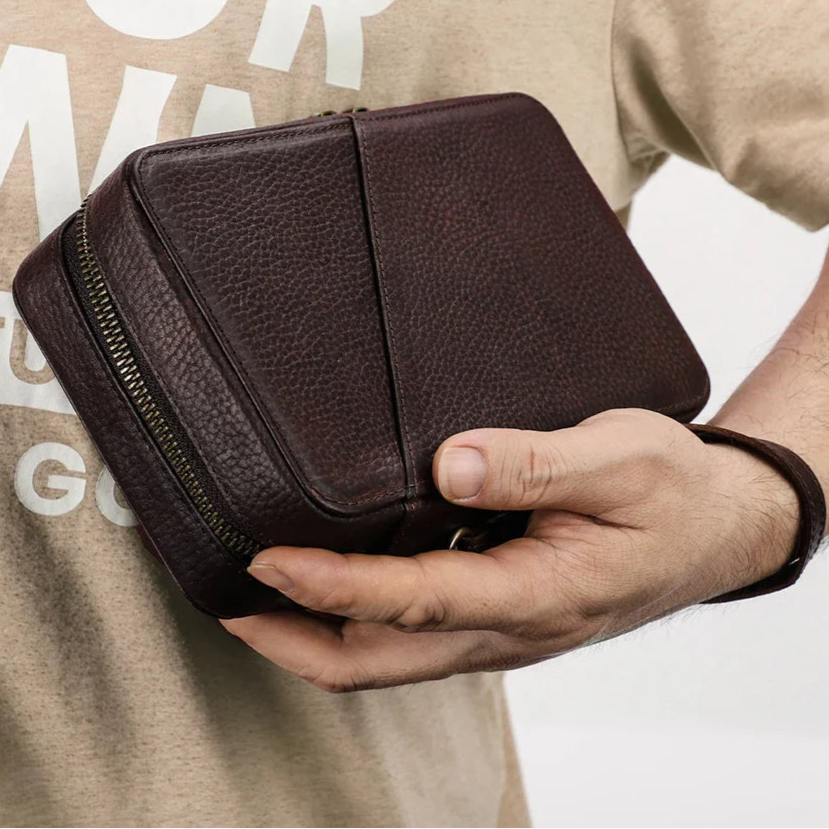 Organiseur en cuir pour accessoires électroniques Nomade personnalisable