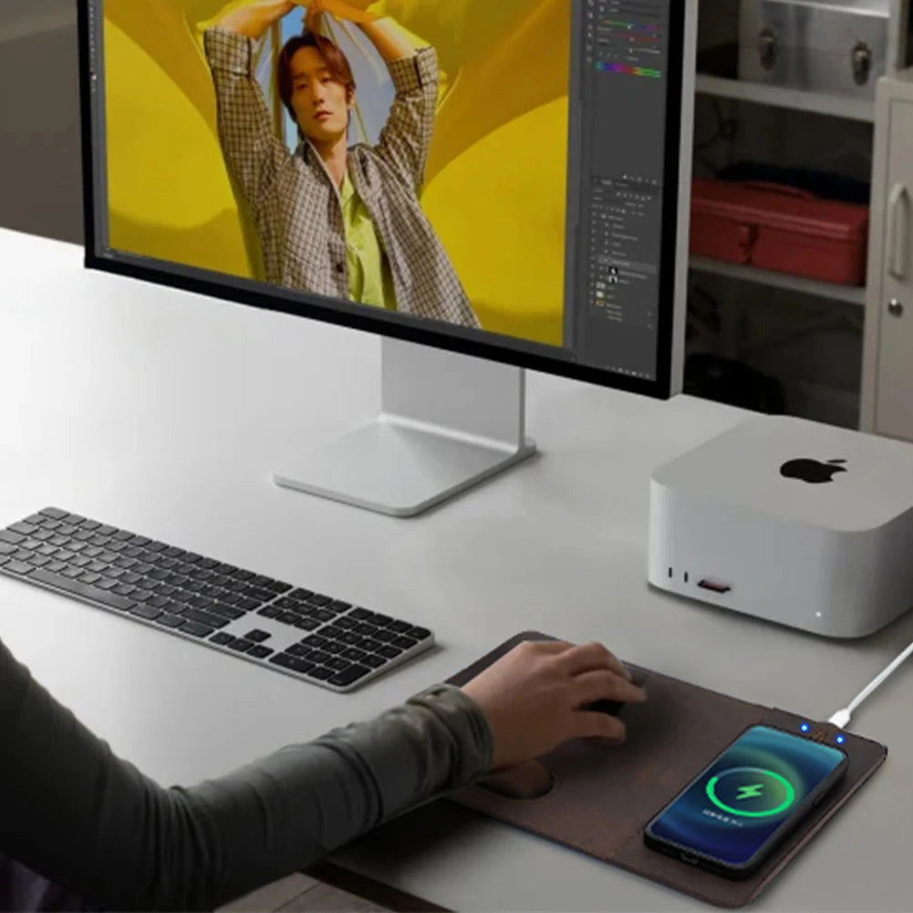 Tapis de bureau en cuir – Avec chargeur sans fil intégré