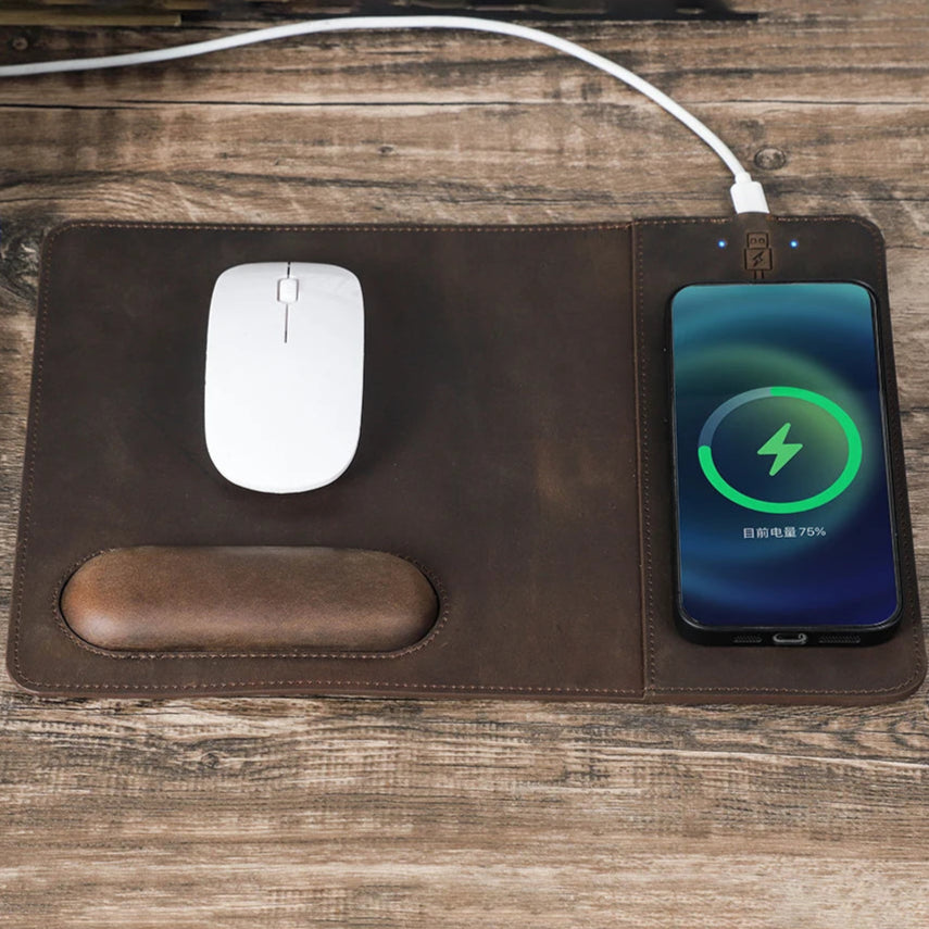Tapis de bureau en cuir personnalisable – Avec chargeur sans fil intégré