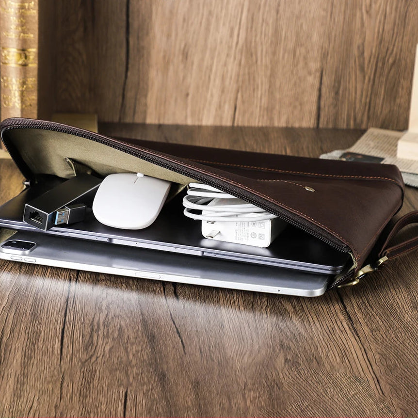 Étui en cuir vintage pour ordinateur portable – Compatible MacBook Pro 14,2" et tablettes 11" - personnalisable